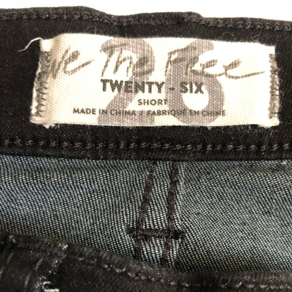 We The Free Free People Black Denim Stretch 5 Pocket Mini Skirt Size 26 - Picture 3 of 9